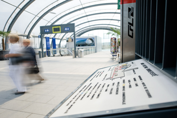 ILIS - Produkte Leitsystem im Bahnhof Belval-Université in Luxe